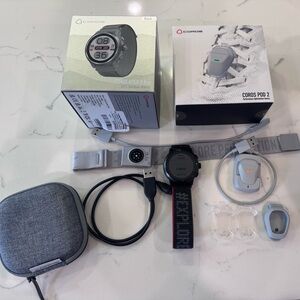 Coros Apex 2 Pro + accessories
